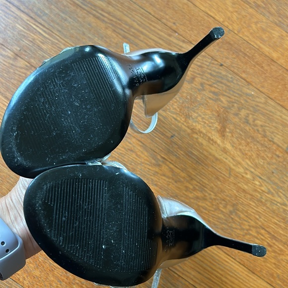 Stuart Weitzman high heel silver sandals. Too high for me!!😞 - Picture 5 of 5